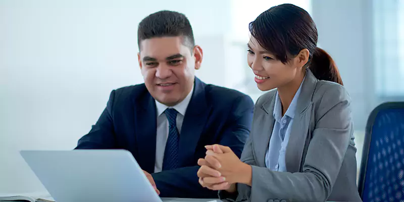 Why Partner with the Best TN Visa Consultants for Canadian Applicants for Bangladesh?